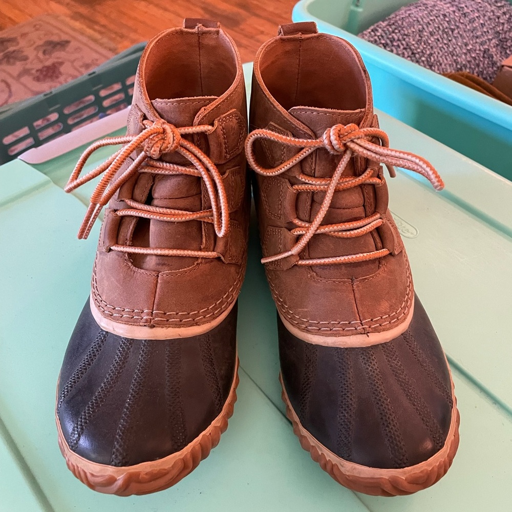 Sorel | Out-N-About Leather Boots